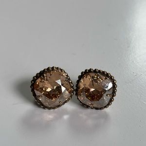 Sorrelli amber colored crystal earrings